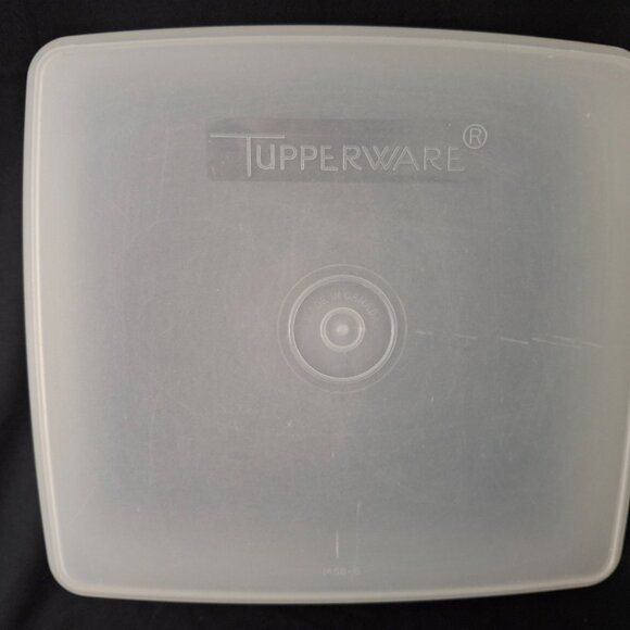 Vintage Tupperware Square Away Sandwich Keeper Sheer Without Lid - Picture 7 of 11